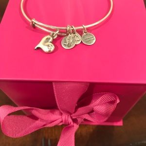 Alex and Ani Silver Heart Bracelef